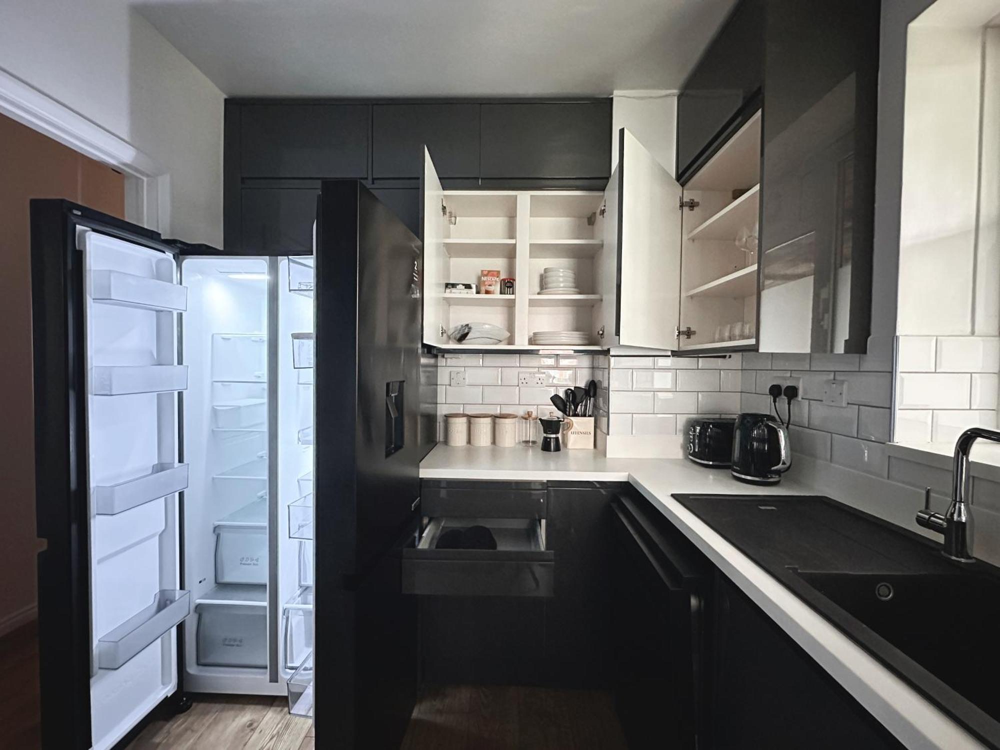 2-Br Flat With Style And Comfort In St John'S Wood London Bagian luar foto